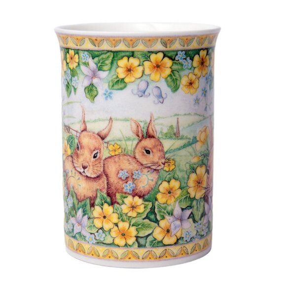 Vintage Royal Doulton Expressions Bone China Mug Woodland Bunnies 90s Coffee Tea - Picture 2 of 6